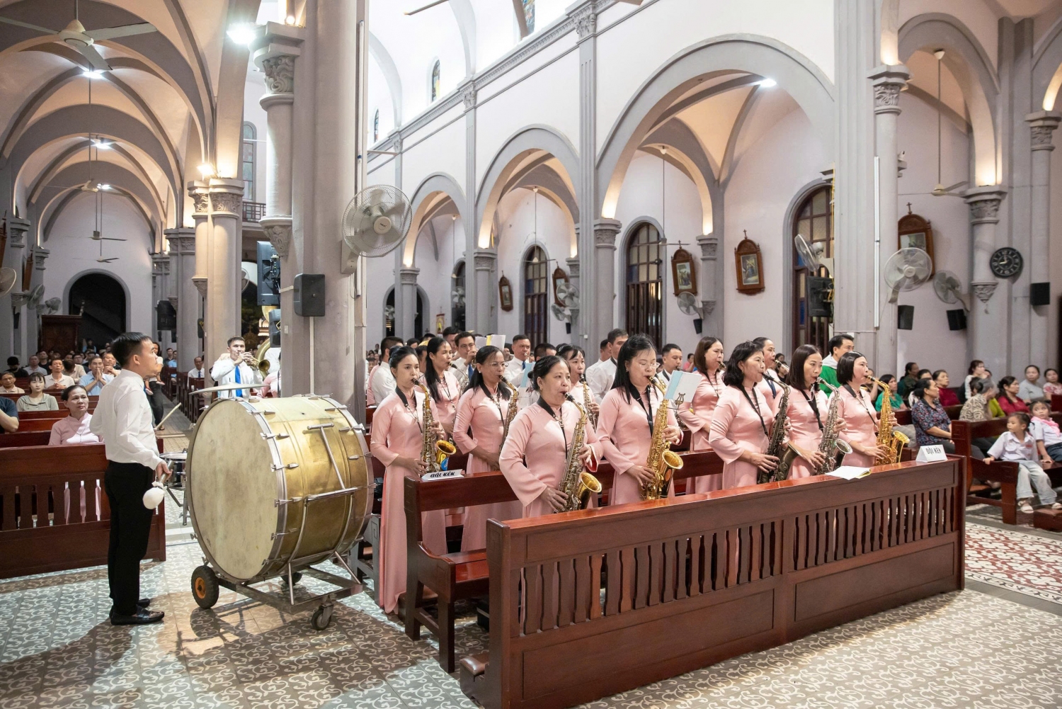 z7061838376418 6cd17f3386e044c151b74c6ffed2ee01