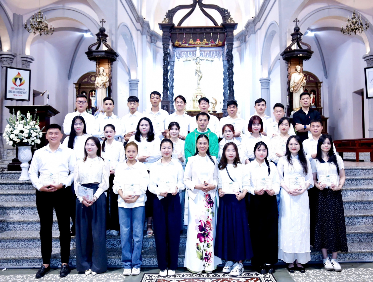 KHỞI HÀNH TRONG ÂN SỦNG